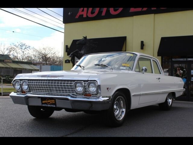 1963 White Chevrolet Bel Air/150/210 --