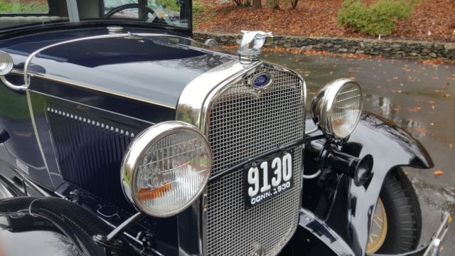 1930 Blue black Ford Model A 2 dr sedan