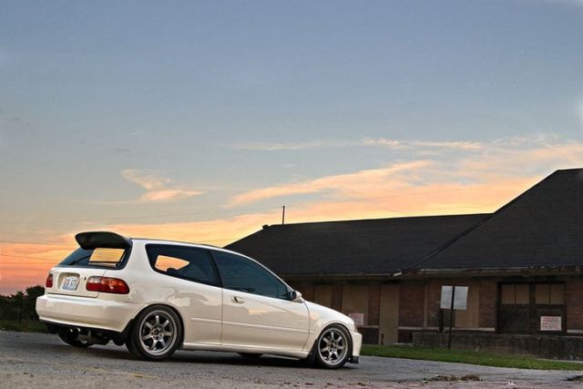 1992 White Honda Civic eg
