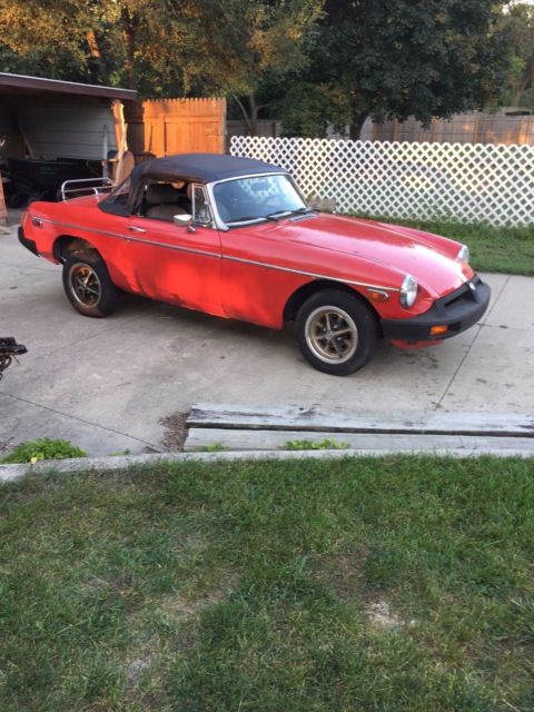 1975 MG MGB