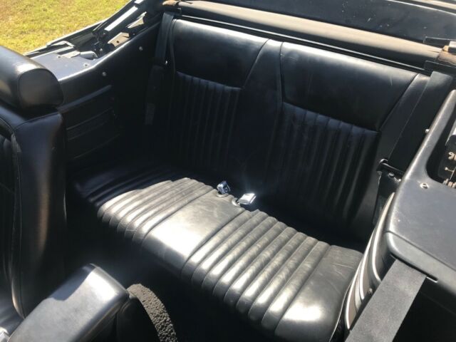 1990 White Ford Mustang Convertible