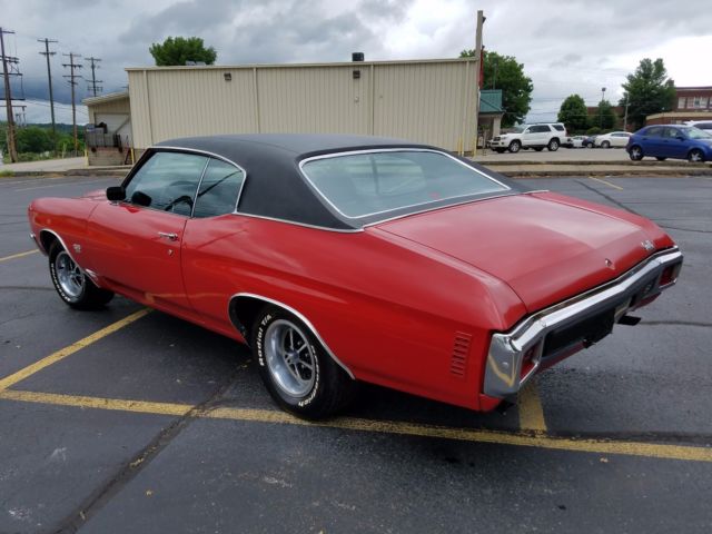 1970 Red Chevrolet Chevelle Coupe