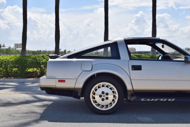 1984 Silver Nissan 300ZX Coupe