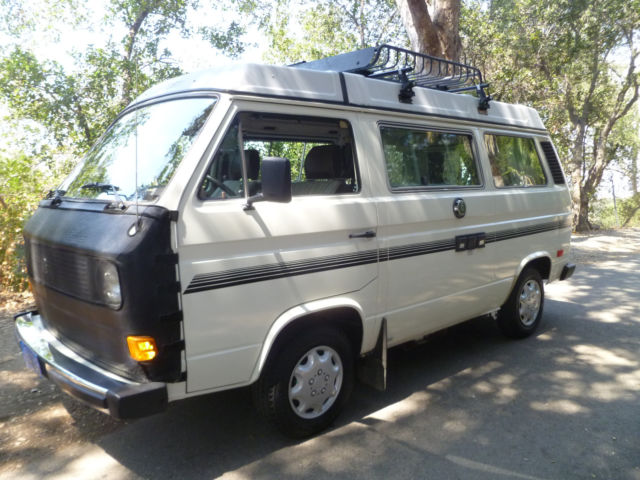 1982 White Volkswagen Bus/Vanagon Van Camper