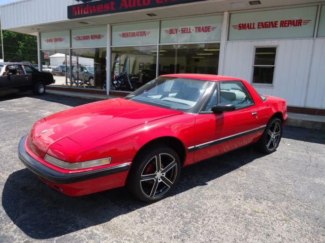 1990 Red Buick Reatta Coupe