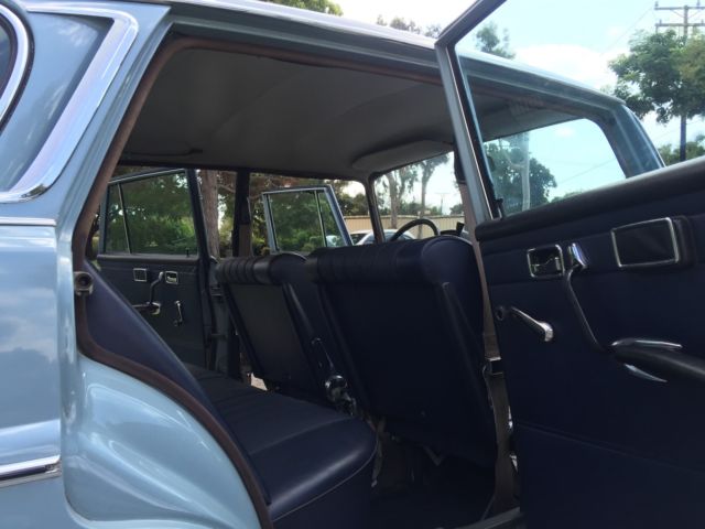 1968 Horizon blue Mercedes-Benz 200-Series Luxury Sedan
