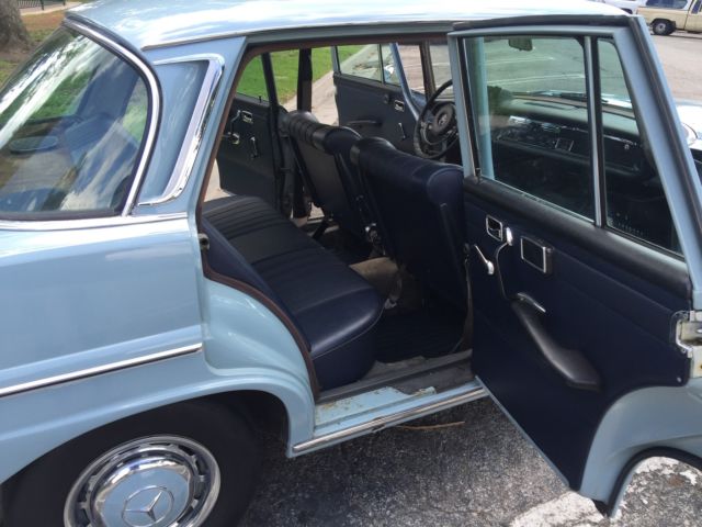 1968 Horizon blue Mercedes-Benz 200-Series Luxury Sedan