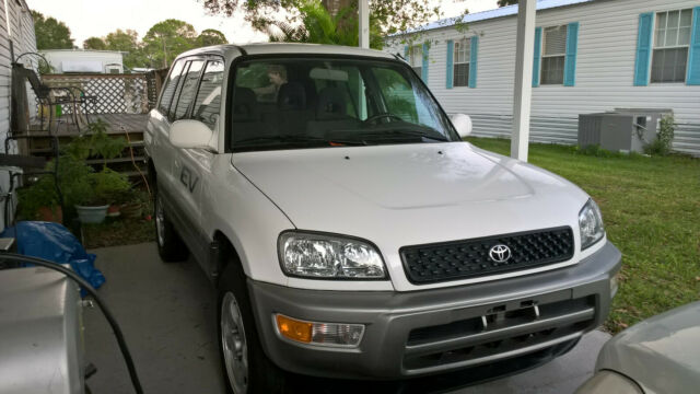 1980 Silver Toyota RAV4 EV SUV