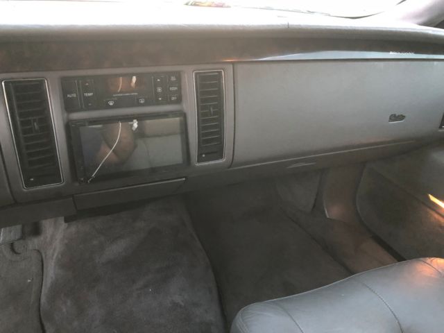 1993 Gray Cadillac Fleetwood