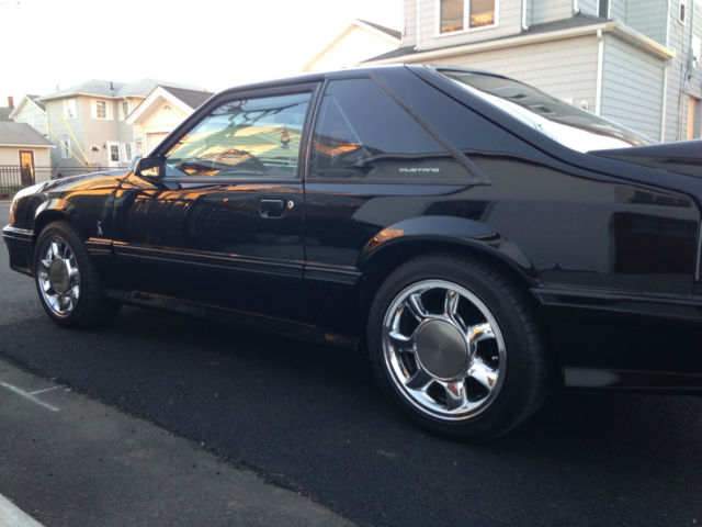 1993 Black Ford Mustang Hatchback