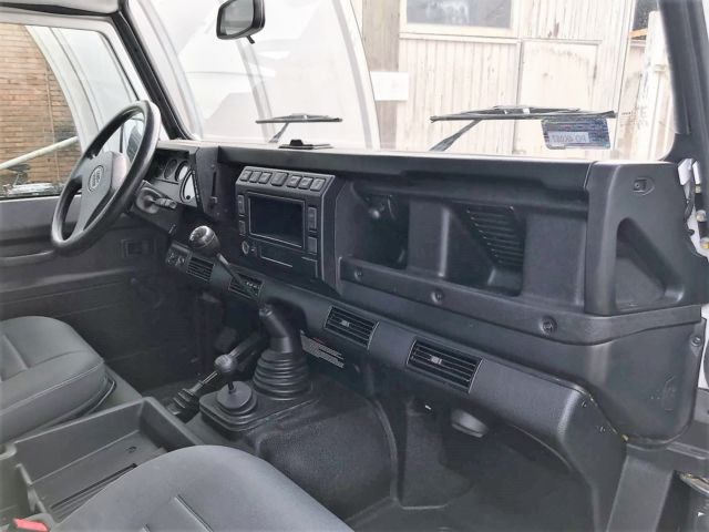 1980 Land Rover Defender