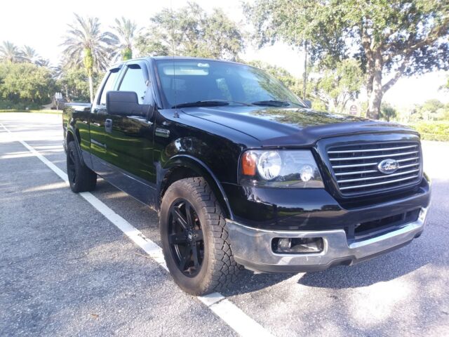 0005 black Ford F-150 Extended Cab Pickup