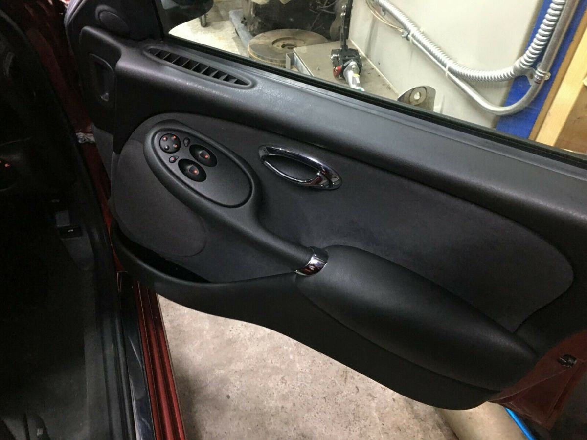 1978 Red MG MGB Sedan