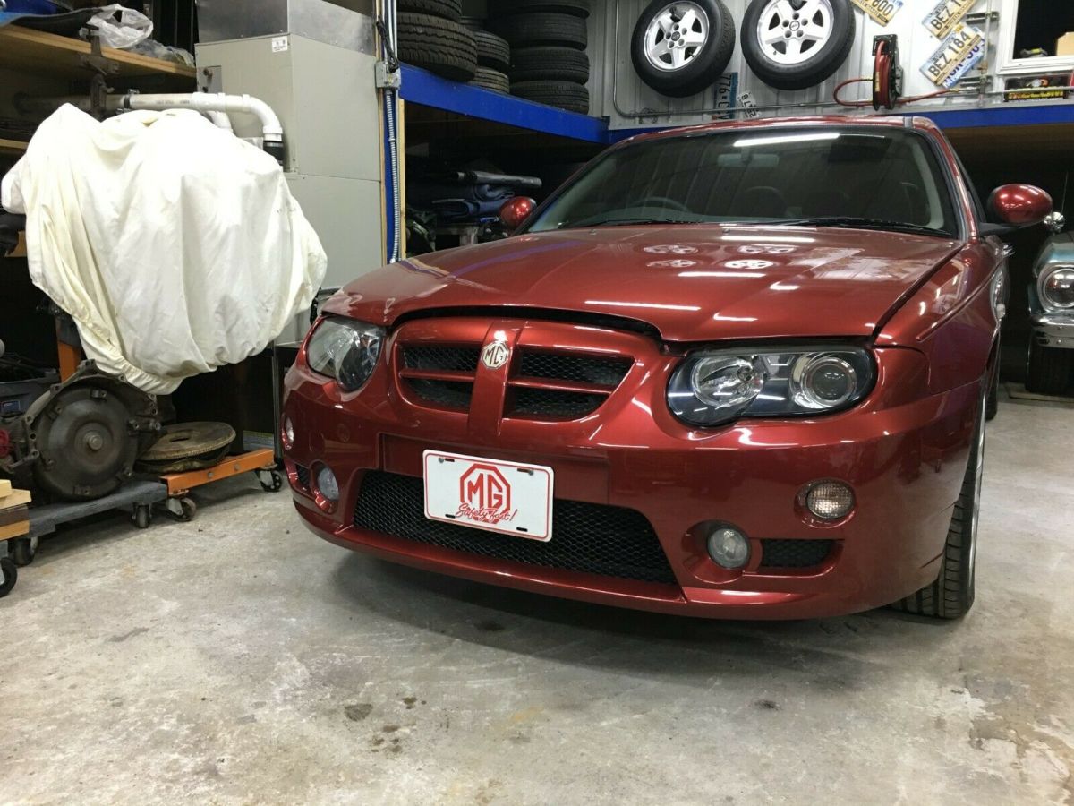 1978 Red MG MGB Sedan