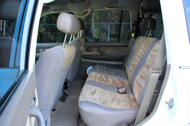 1981 White Toyota Land Cruiser SUV