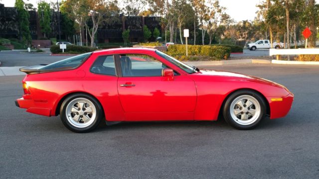 1986 Red Porsche 944 Turbo --
