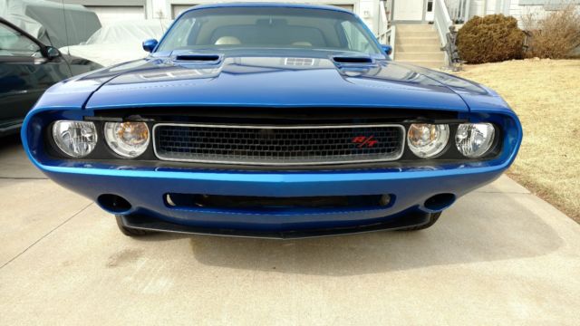 1970 Blue Dodge Challenger