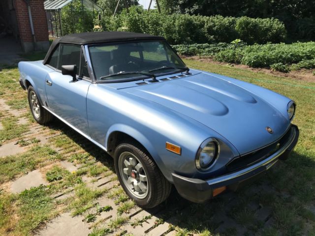 1982 lightblue Fiat 124 Spider Cabriolet