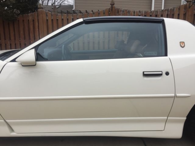 1989 White Pontiac Trans Am Coupe