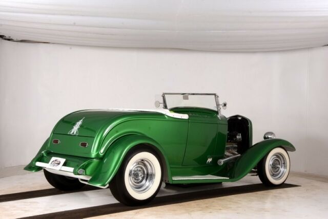 1932 Green Ford Custom Convertible