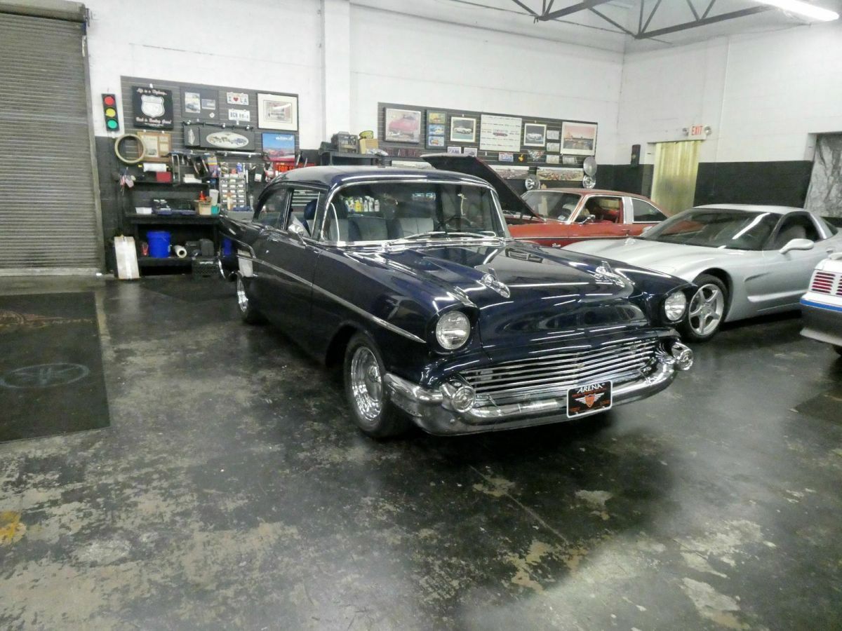 1957 Blue Chevrolet Bel Air/150/210 Sedan
