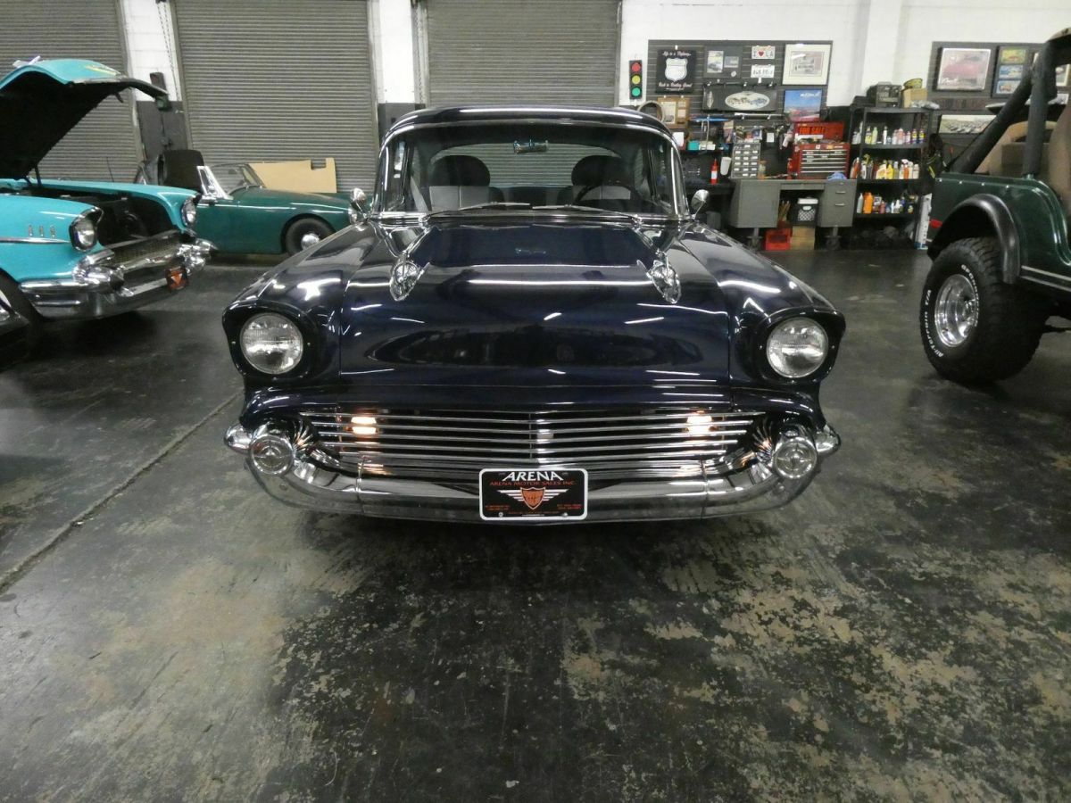 1957 Blue Chevrolet Bel Air/150/210 Sedan