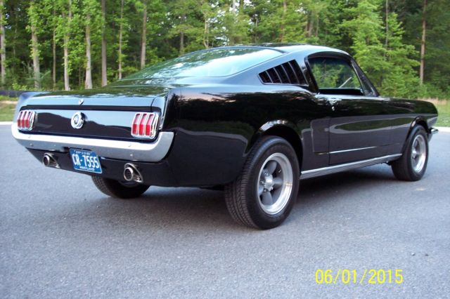 1965 RAVEN BLACK Ford Mustang Fastback