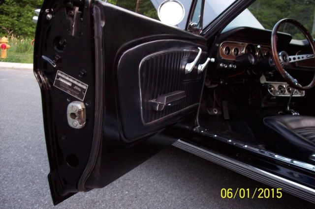 1965 RAVEN BLACK Ford Mustang Fastback