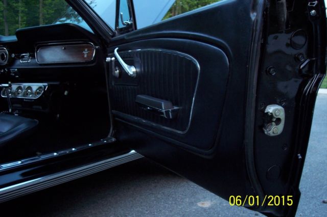1965 RAVEN BLACK Ford Mustang Fastback