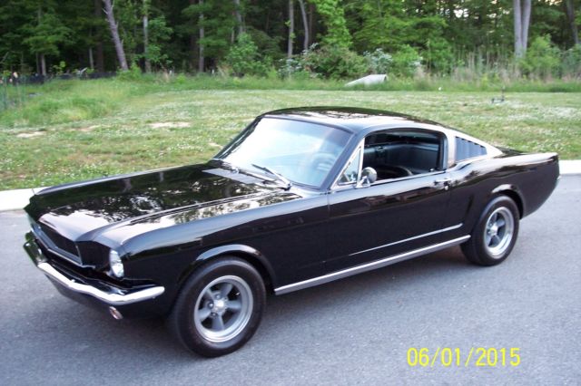 1965 RAVEN BLACK Ford Mustang Fastback