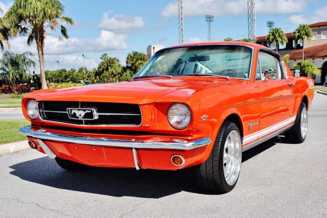 1965 Poppey Red Ford Mustang