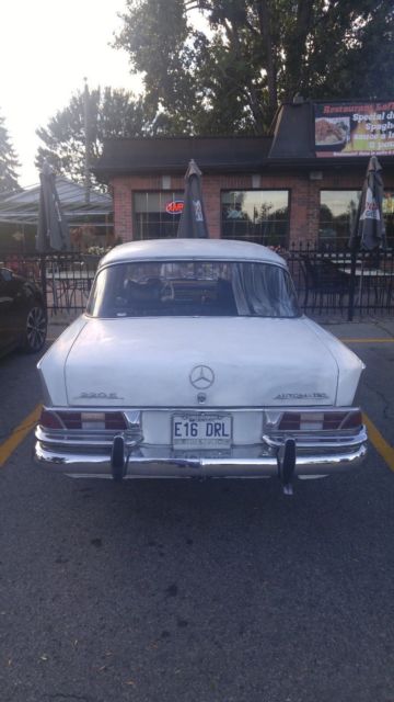 1965 White Mercedes-Benz 200-Series Cab & Chassis