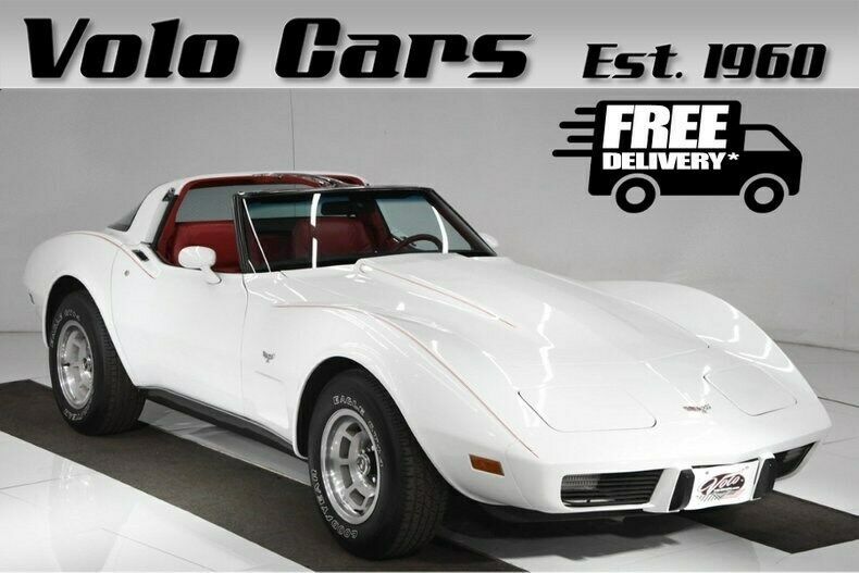1979 White Chevrolet Corvette Coupe