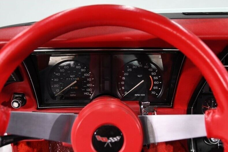 1979 White Chevrolet Corvette Coupe