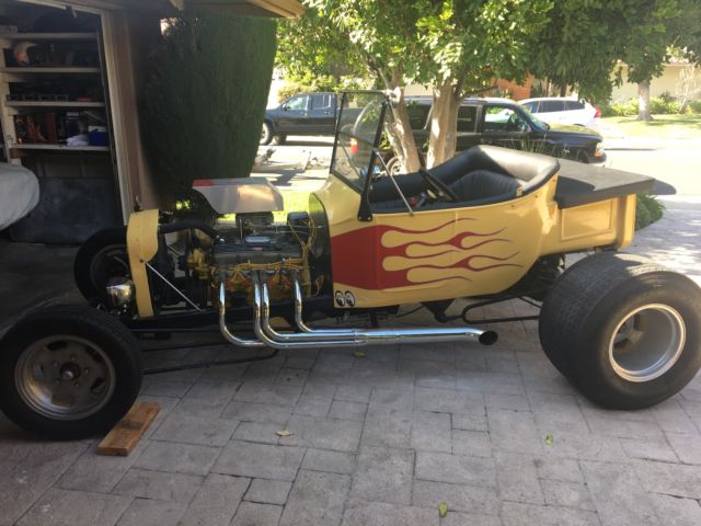 1923 Yellow Ford Model T