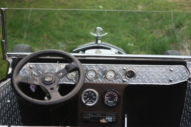1923 Black Ford Model T Bucket