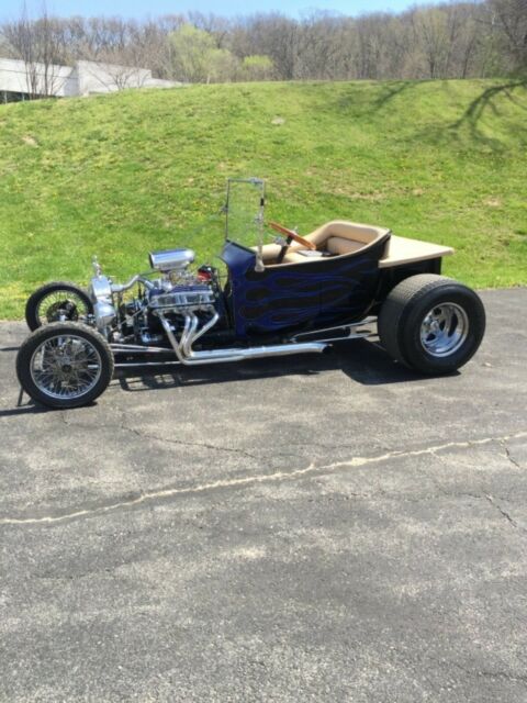 1923 Black/ Blue Flames Ford Model T T Bucket