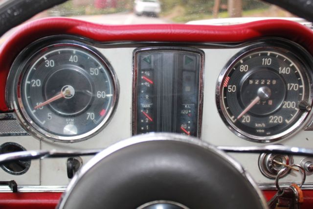 1964 White Mercedes-Benz SL-Class Convertible