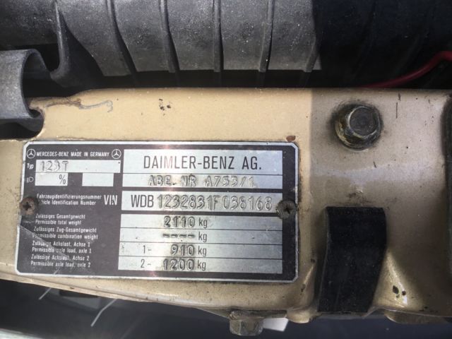 1984 Gold Mercedes-Benz 200-Series Wagon