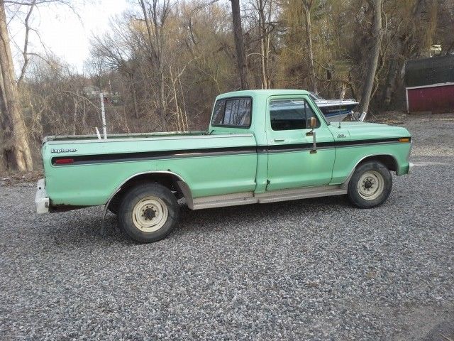 1978 Green Ford F-250 Standard Cab Pickup