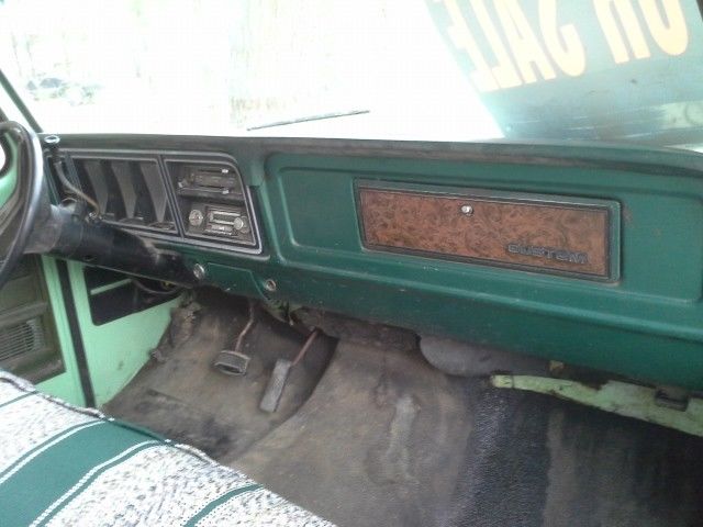 1978 Green Ford F-250 Standard Cab Pickup