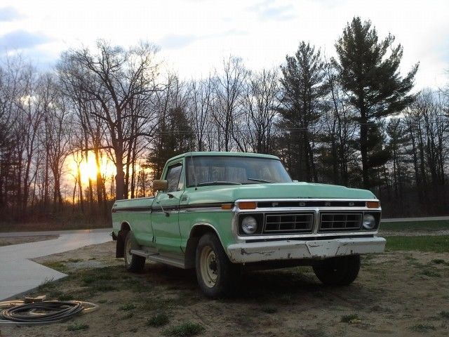 1978 Green Ford F-250 Standard Cab Pickup