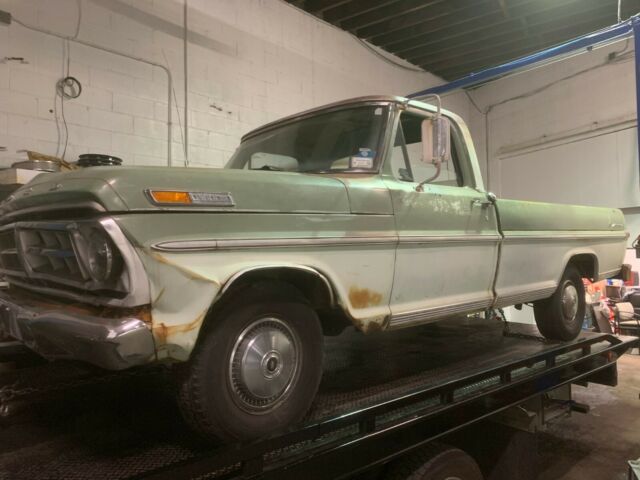 1971 Green White Ford F-100 Standard Cab Pickup