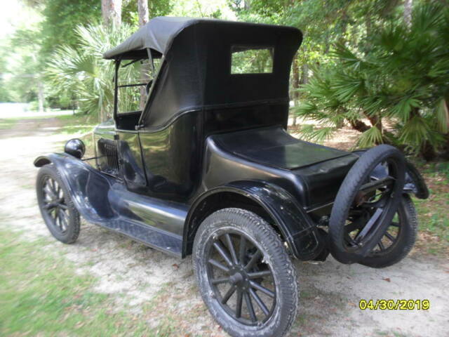 1924 Black Ford Model T Convertible