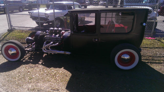 1924 satin Black Ford Model T sedan T