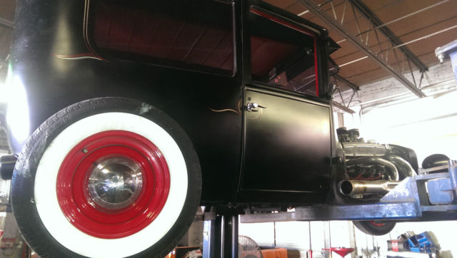 1924 satin Black Ford Model T sedan T