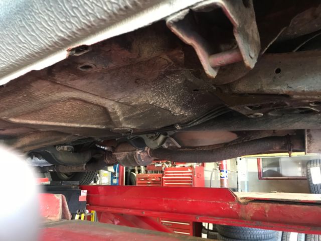 1992 Red Volvo 240 Wagon