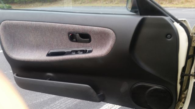 1989 White Nissan 240SX Hatchback