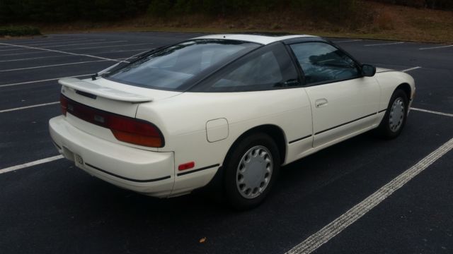 1989 White Nissan 240SX Hatchback