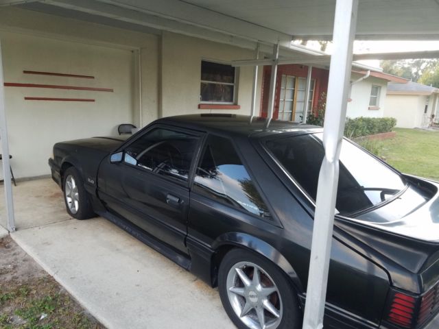 1990 Black Ford Mustang Hatchback